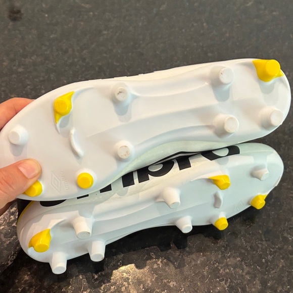 Umbro Black, Yellow, and White Soccer Cleats - Picture 5 of 8